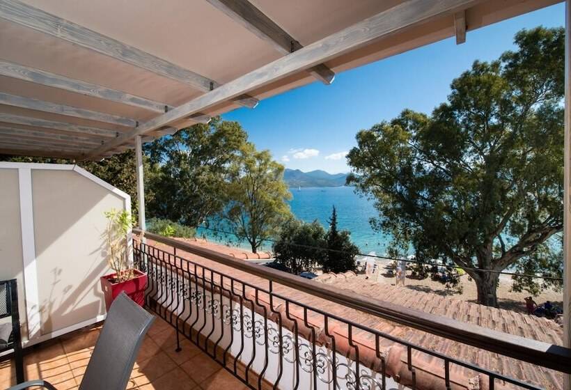 בית מלון כפרי Mavra Studios