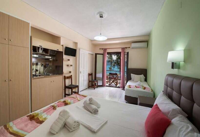 בית מלון כפרי Mavra Studios