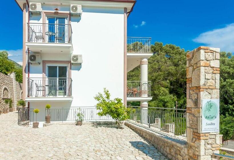 هتل Natura Luxury Suites Parga