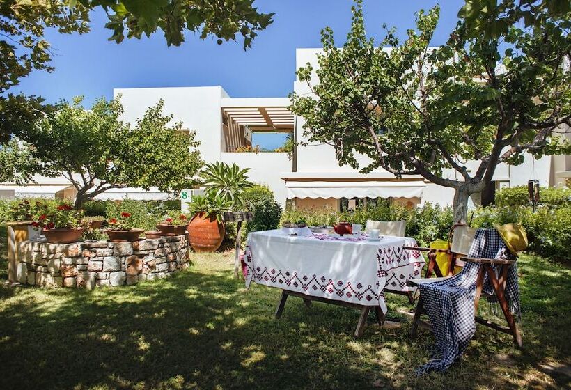 هتل Nereids Apartments