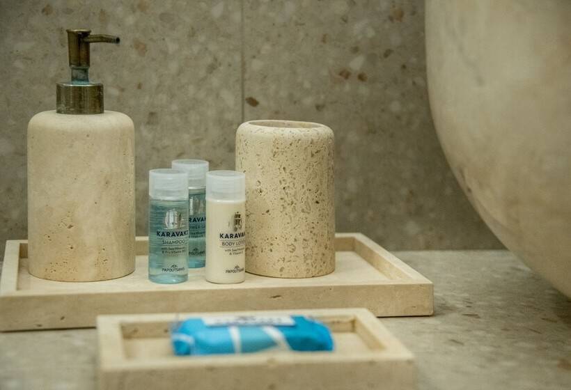 هتل Nereids Apartments