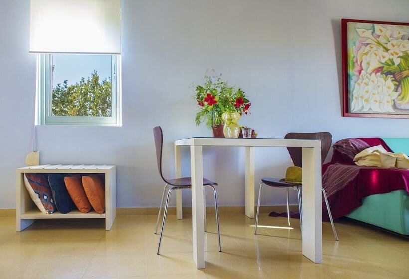 ホテル Nereids Apartments