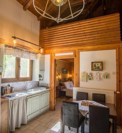 هتل Ninemia Stay& Play