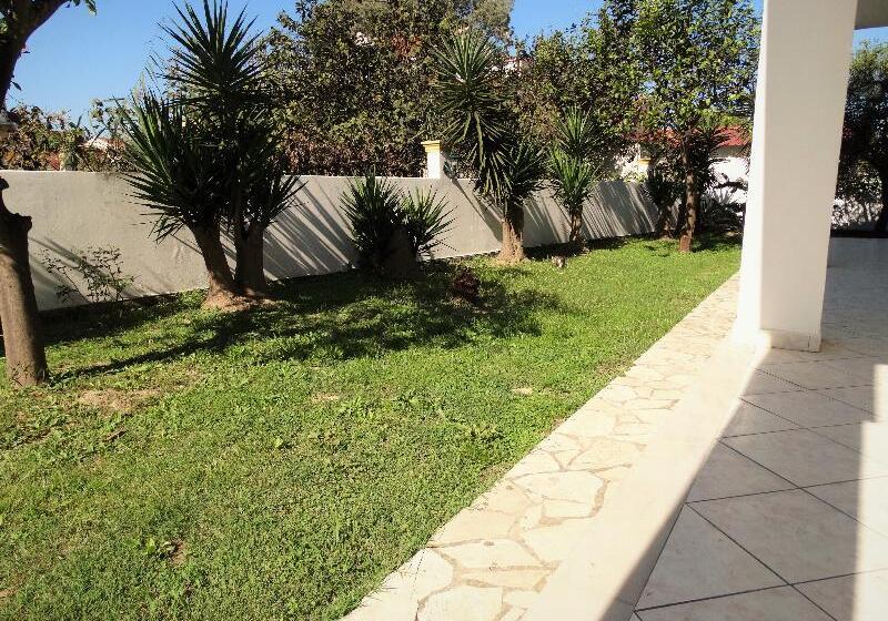 酒店 Oasis Beach Club