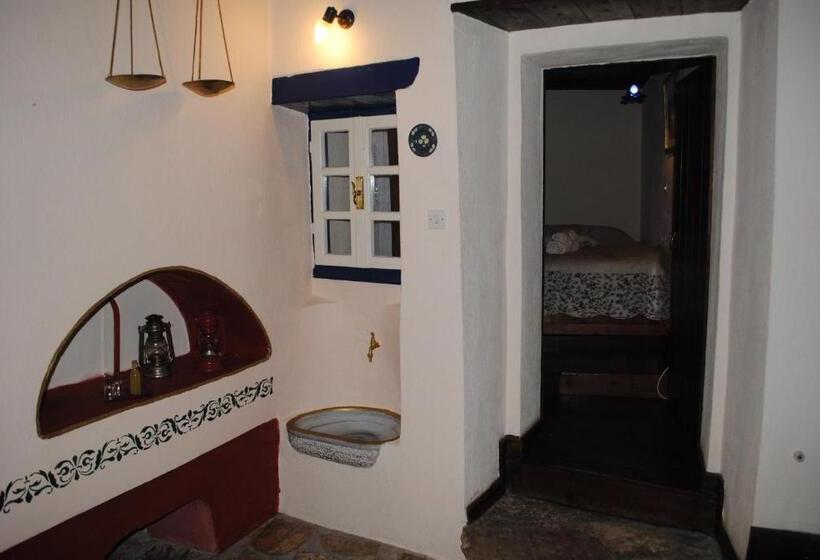 בית מלון כפרי Orestis House