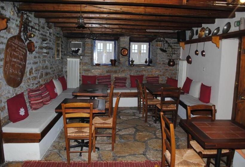 בית מלון כפרי Orestis House