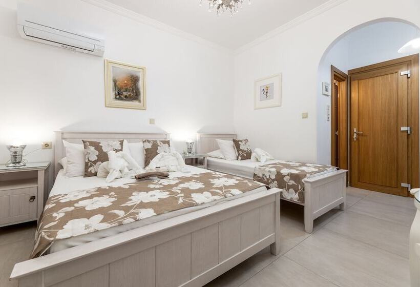 فندق Panos Studios