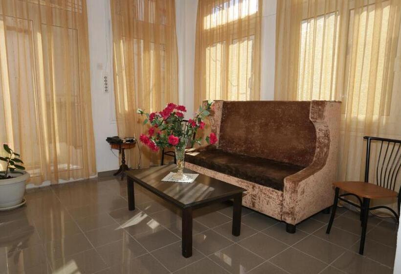 ホテル Papageorgiou