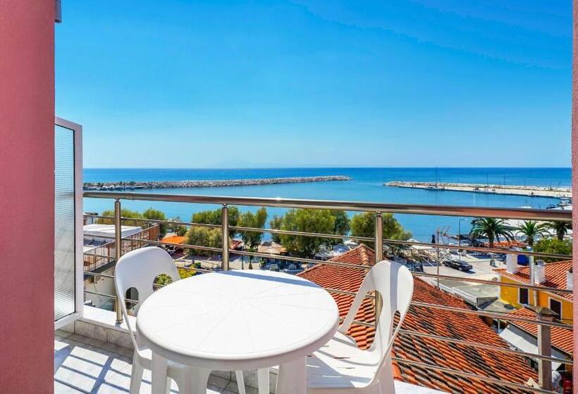 ホテル Papageorgiou