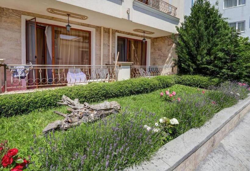 בית מלון כפרי Paraiso Theopolis All Inclusive