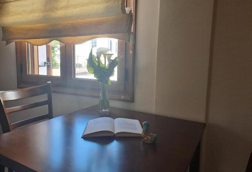 هتل Pension Hirolakas