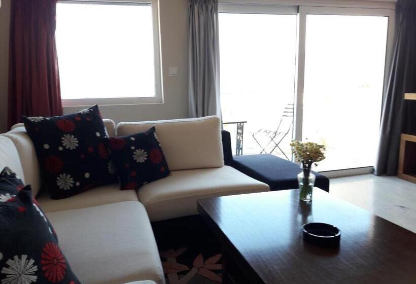 هتل Pension Hirolakas