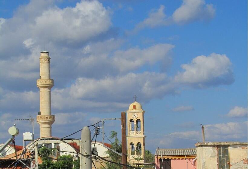 호텔 Poco Loco Bed & Breakfast