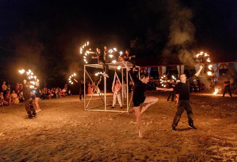 هتل Prometey Club All Inclusive