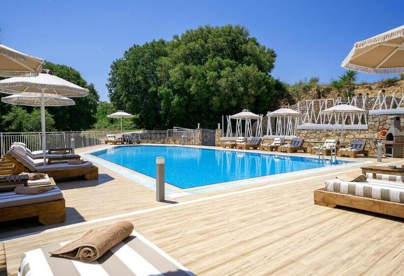 교외 호텔 The L Suites & Apartments