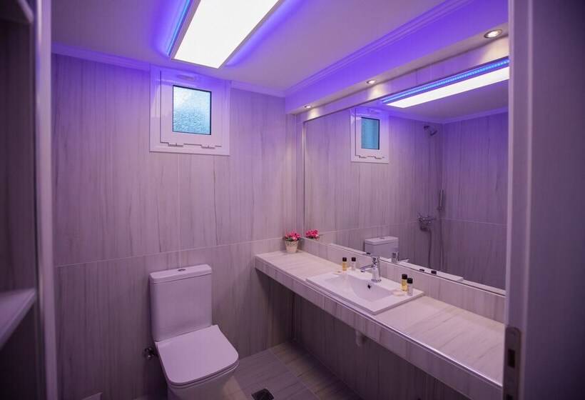 교외 호텔 The L Suites & Apartments