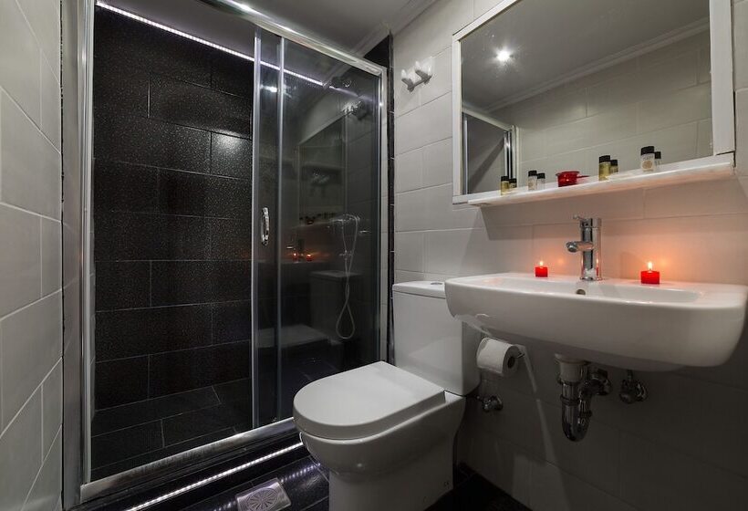 교외 호텔 The L Suites & Apartments