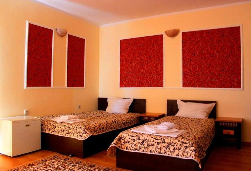 Ryor Hotel All Inclusive & Free Parking