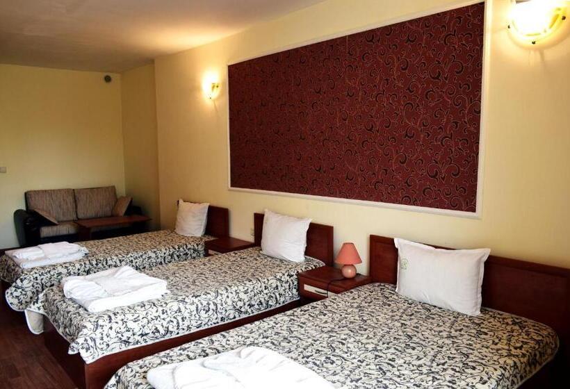 Ryor Hotel All Inclusive & Free Parking