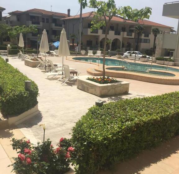 호텔 Siviris Golden Beach