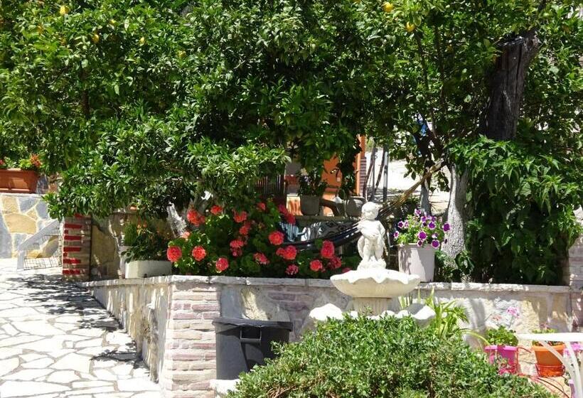 فندق Studio Ristas 2