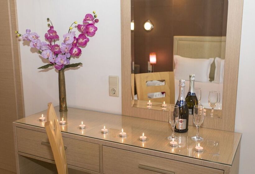 فندق Studio Ristas 2