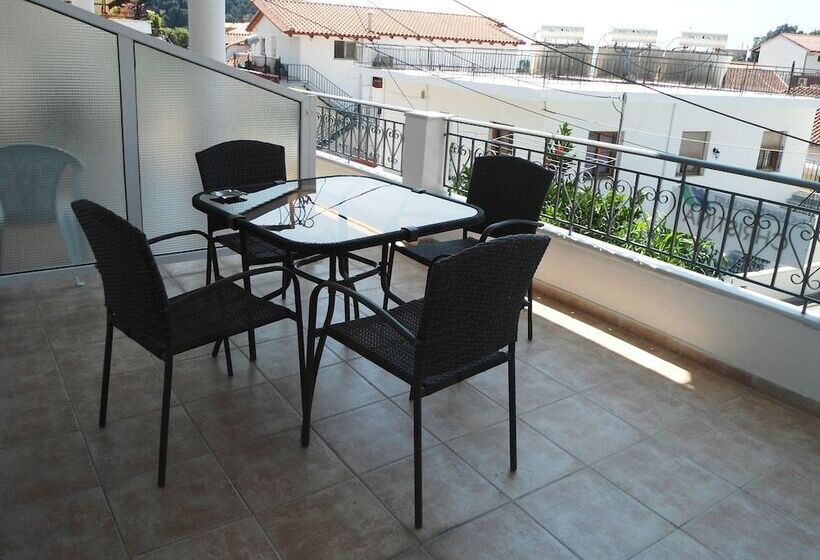 هتل Studios Spiros Parga