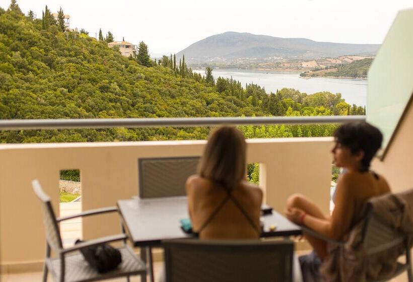 호텔 Thealos Village