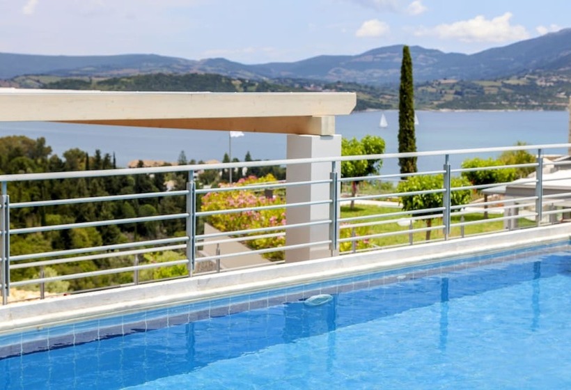 호텔 Thealos Village