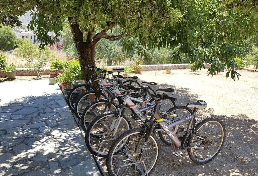 בית מלון כפרי Tilos Fantasy