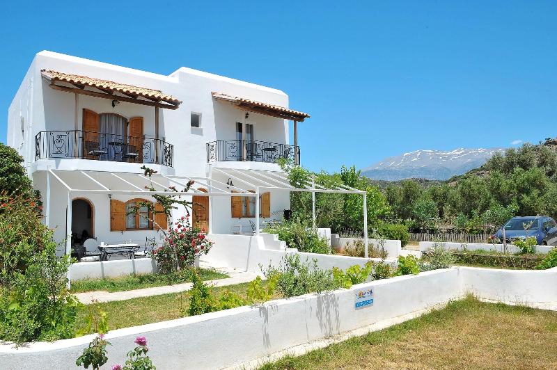 فندق Tropica Club