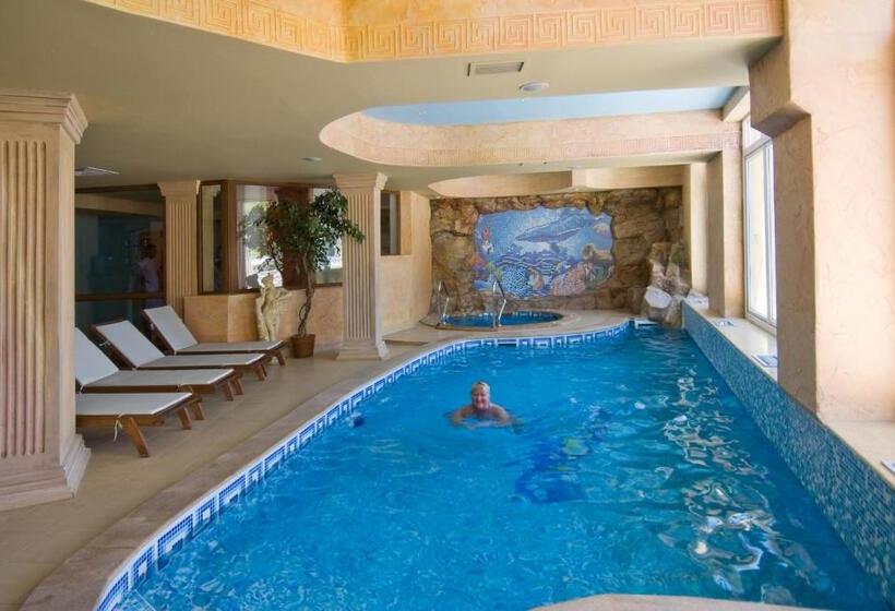 Отель Villa List