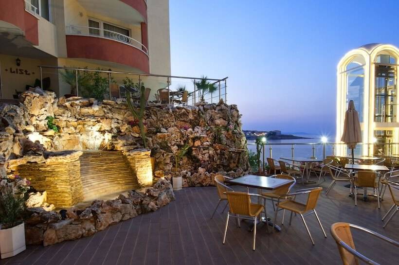 Отель Villa List