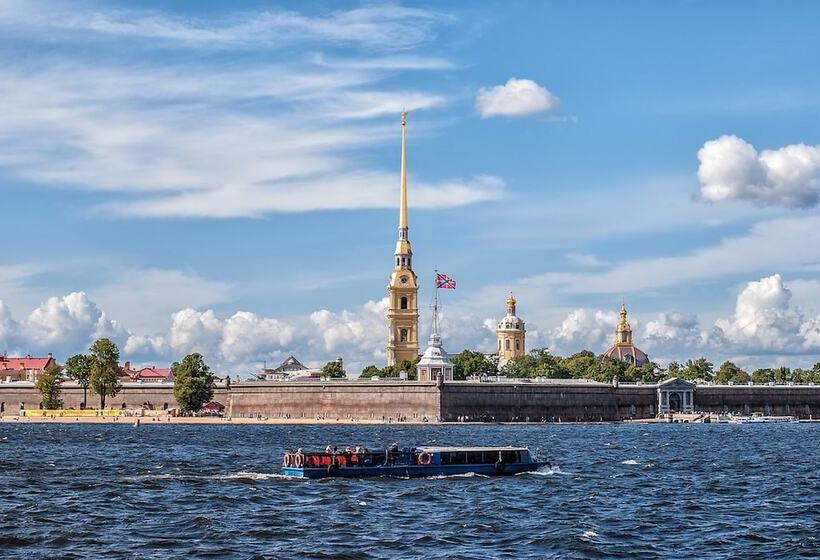 فندق Yards Of Capella