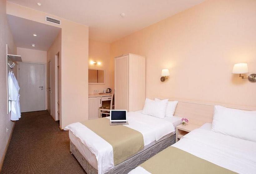 فندق Yards Of Capella