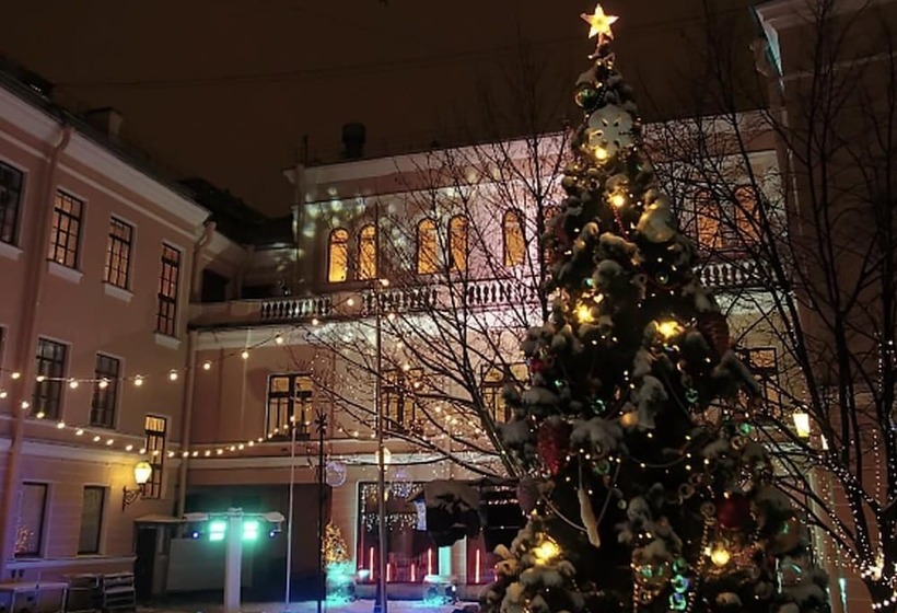 فندق Yards Of Capella