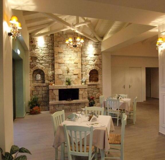 Kolokotronis Hotel & Spa