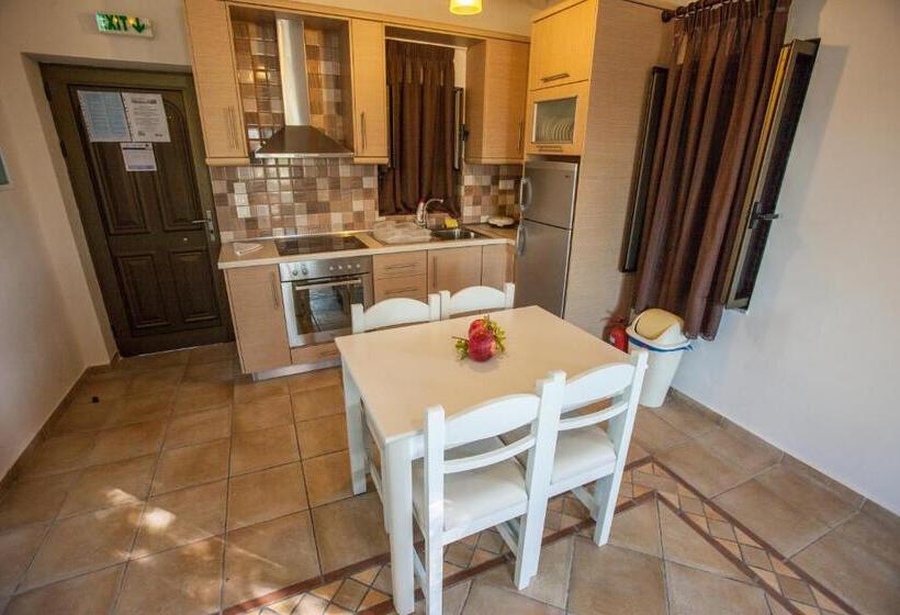 Kolokotronis Hotel & Spa