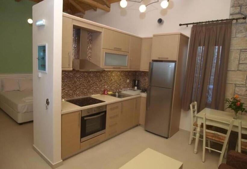 Kolokotronis Hotel & Spa