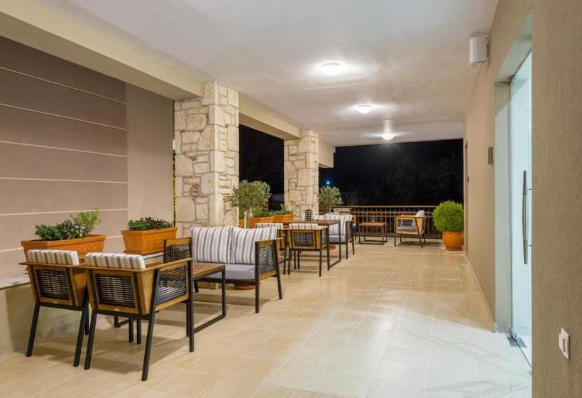 Lagaria  And Apartments