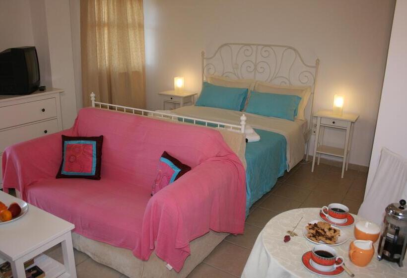 Lagoon View Apartments   Adults Only