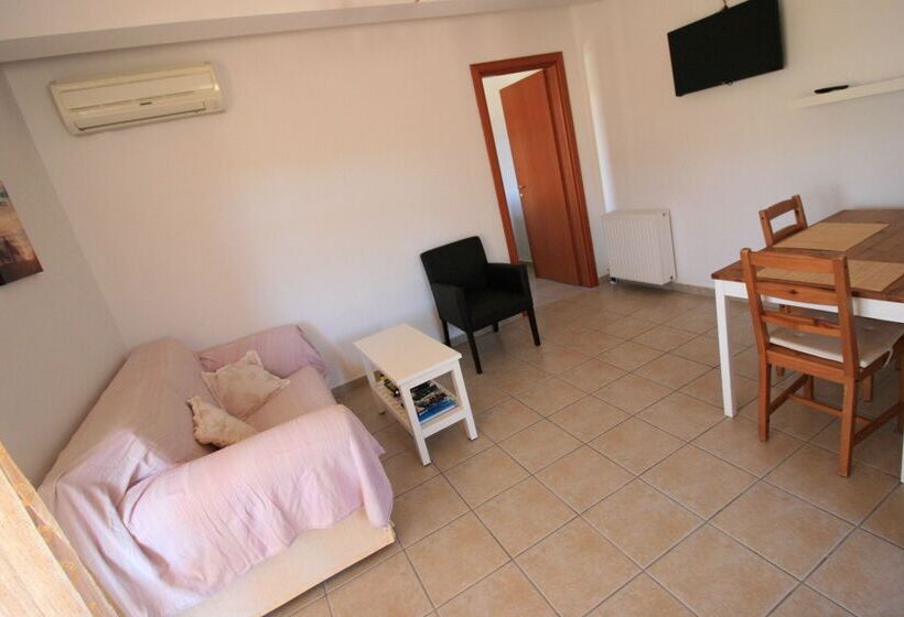 Lagoon View Apartments   Adults Only