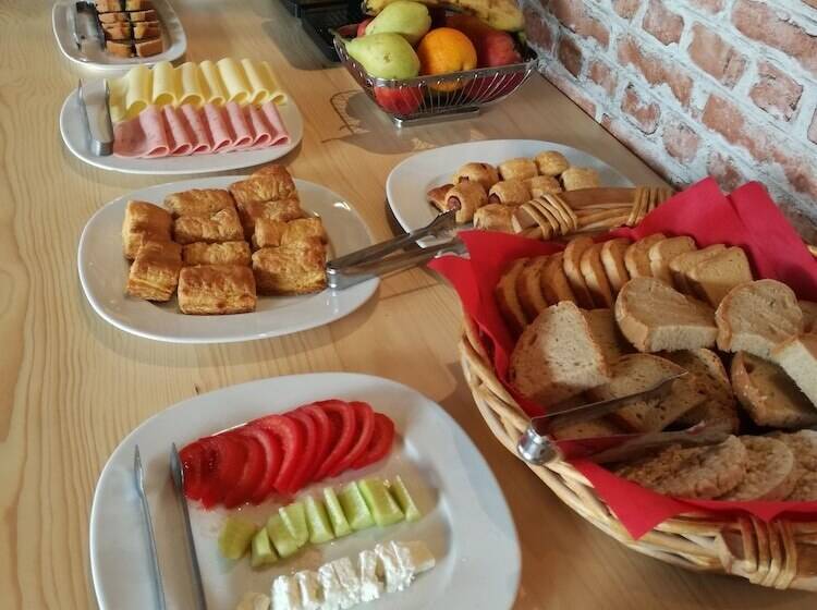 Leonidaion Guesthouse