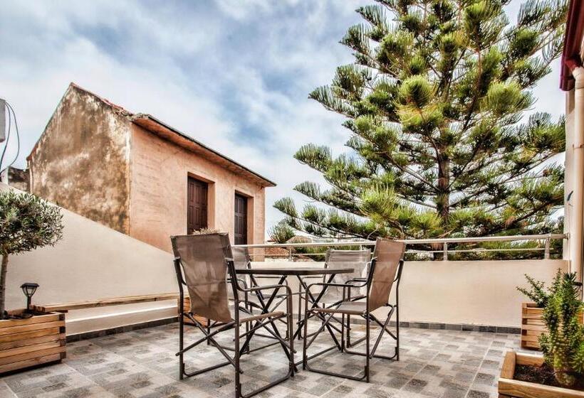 Maya's Boutique Residence