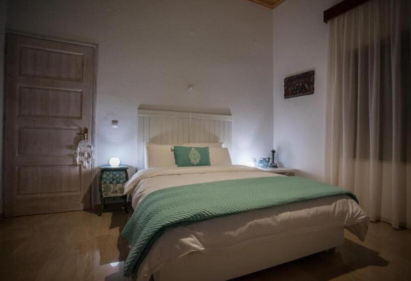 Maya's Boutique Residence