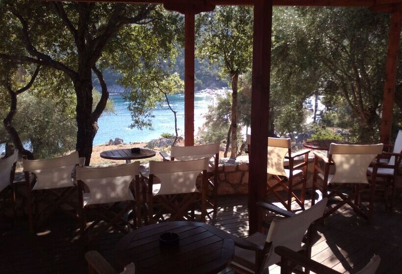 Mikros Gialos Apartments