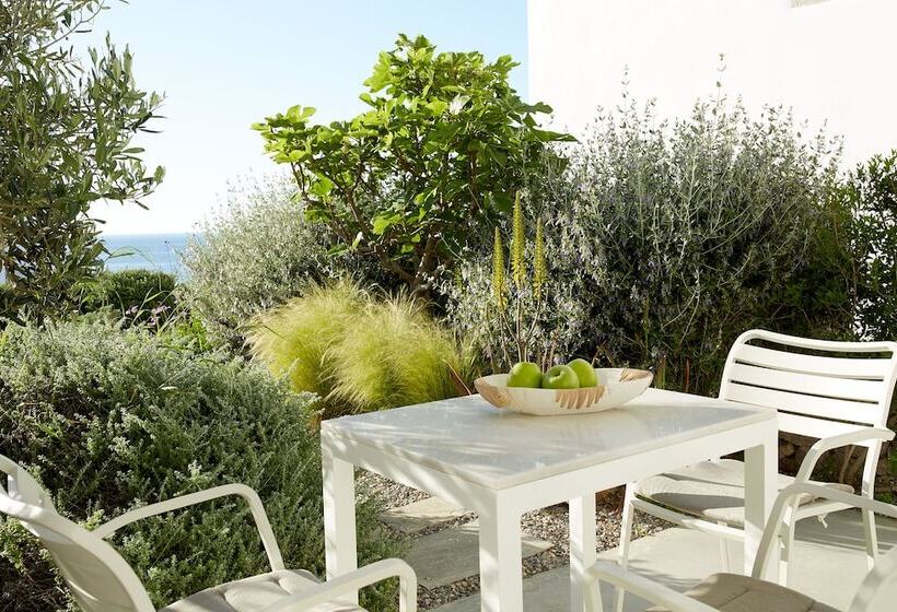 Milos Breeze Boutique