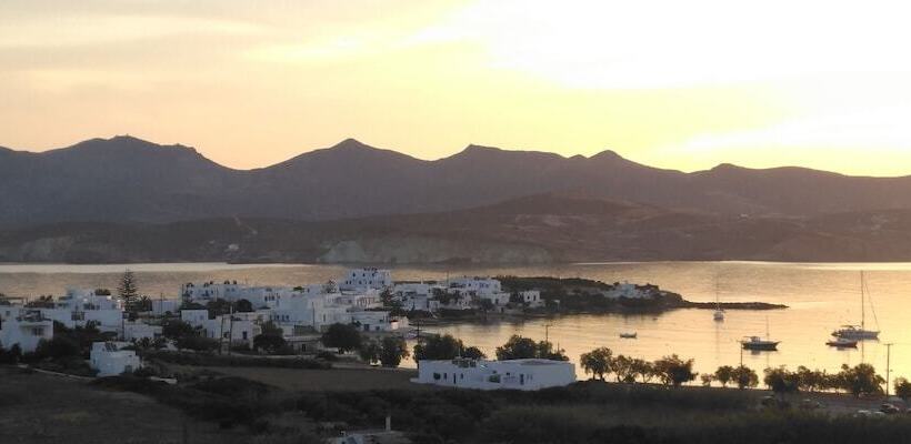 Milos Breeze Boutique