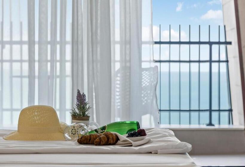 בית מלון כפרי Nympha All Inclusive   Riviera Holiday Club