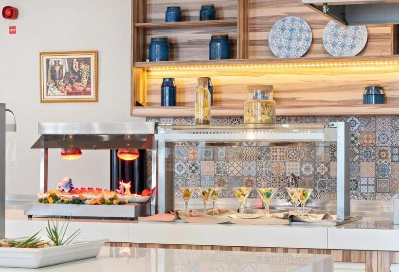 בית מלון כפרי Nympha All Inclusive   Riviera Holiday Club